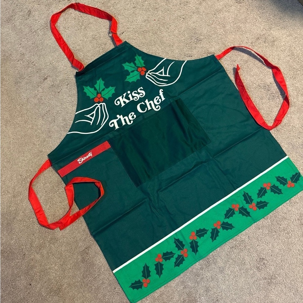 NEW Shinesty Kiss The Chef Apron